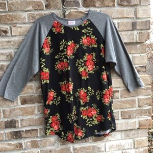 Lula Roe L Randy tee EUC